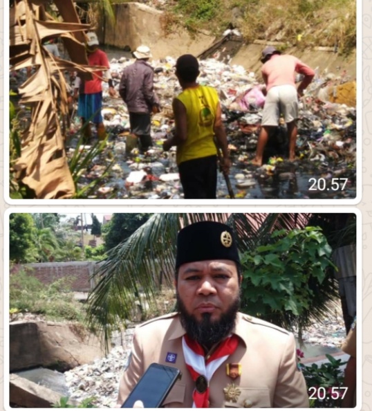 Walikota Bengkulu Tinjau Drainase Penuh Tumpukan Sampah