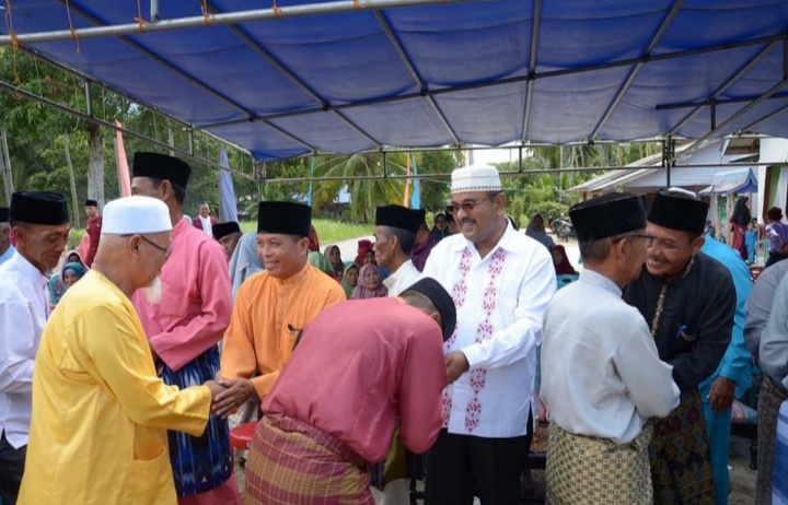 Bupati Karimun Melakukan Safari Jumat