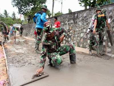 TMMD di Desa Parit, TNI Bangun Jalan Warga 1,6  Km