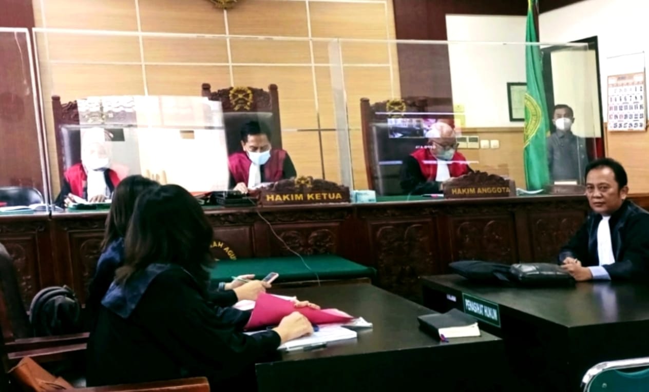 Aneh! Jaksa Menuntut Terdakwa Pasal 372, Hakim Memvonis Pasal 378 KUHP