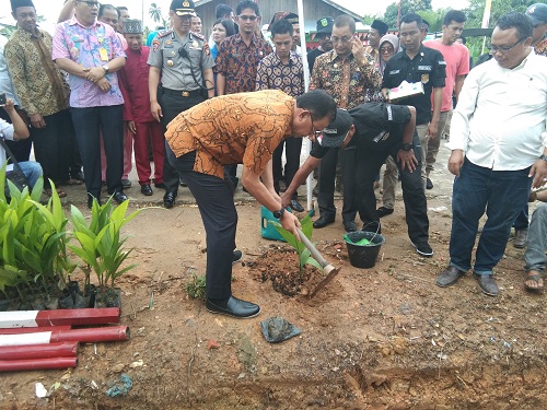  Parit Aman Jadi Kampung 
