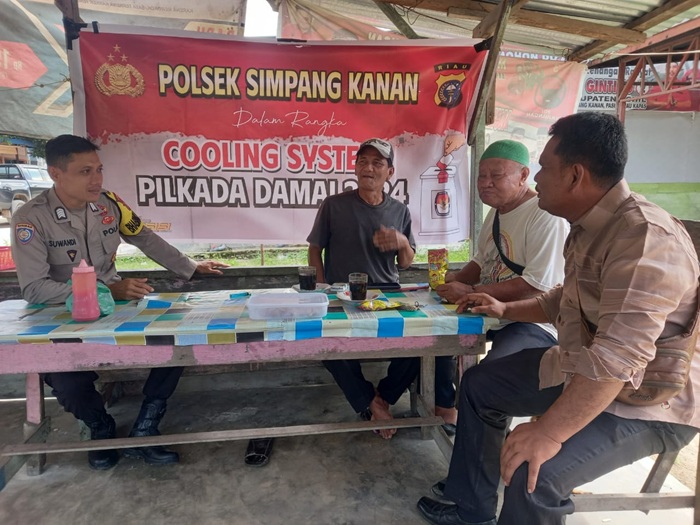 Kanit Intel dan Kanit Samapta Cooling System Masyarakat Simpang Kanan