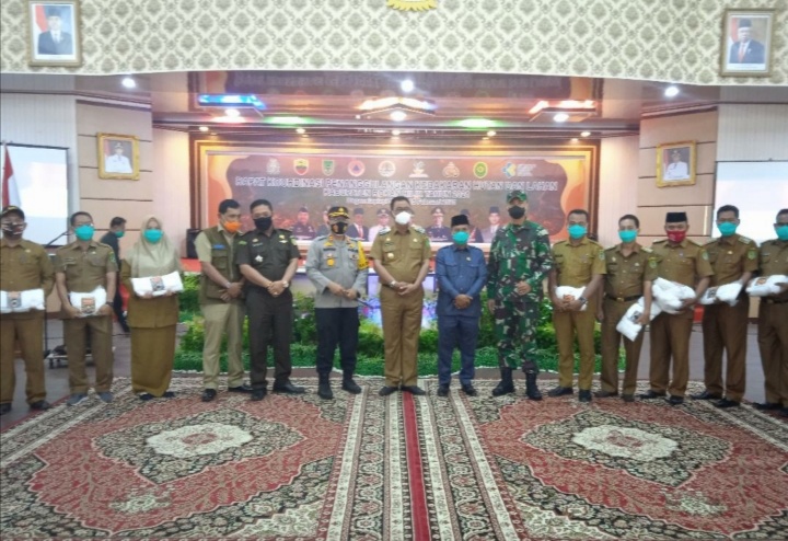 Terapkan Siaga Darurat, Bupati Pimpinan Rakor Penanggulangan Karlahut