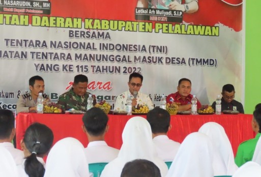 TMMD ke 115 Kodim 0313/KPR Berikan Penyuluhan Wawasan Kebangsaan Kepada  SMA Negeri 1 Teluk Meranti