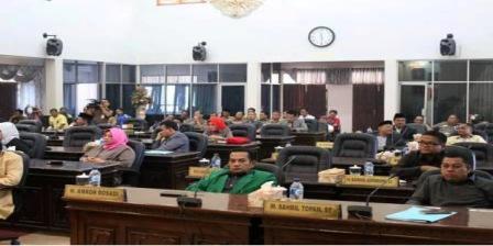 Merasa Dizolimi Keterwakilannya Di Banggar,  Tiga Fraksi DPRD Rohul Tidak Hadiri Rapat