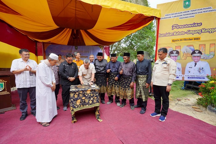Habiskan Anggaran Rp 122.326.688.688,19, Penggunaan Jalan Lintas Mahato - Manggala Rohil Diresmikan 