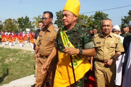 Lodewyjk Pusung Resmikan Makodim 0321 Rohil