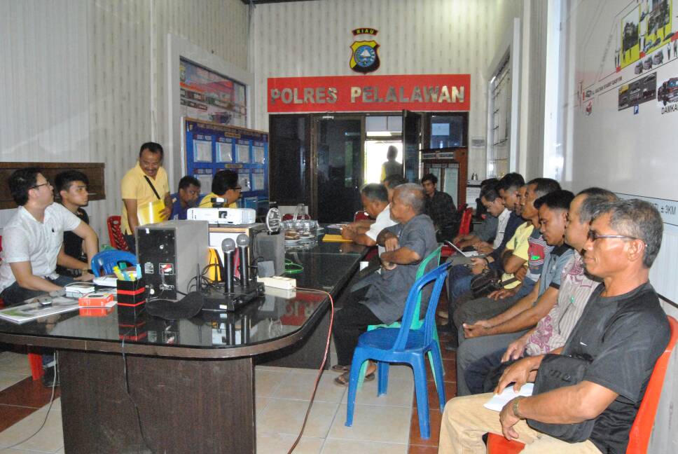 Pertemuan Masyarakat dengan PT. SAU di Polres Pelalawan Tertutup
