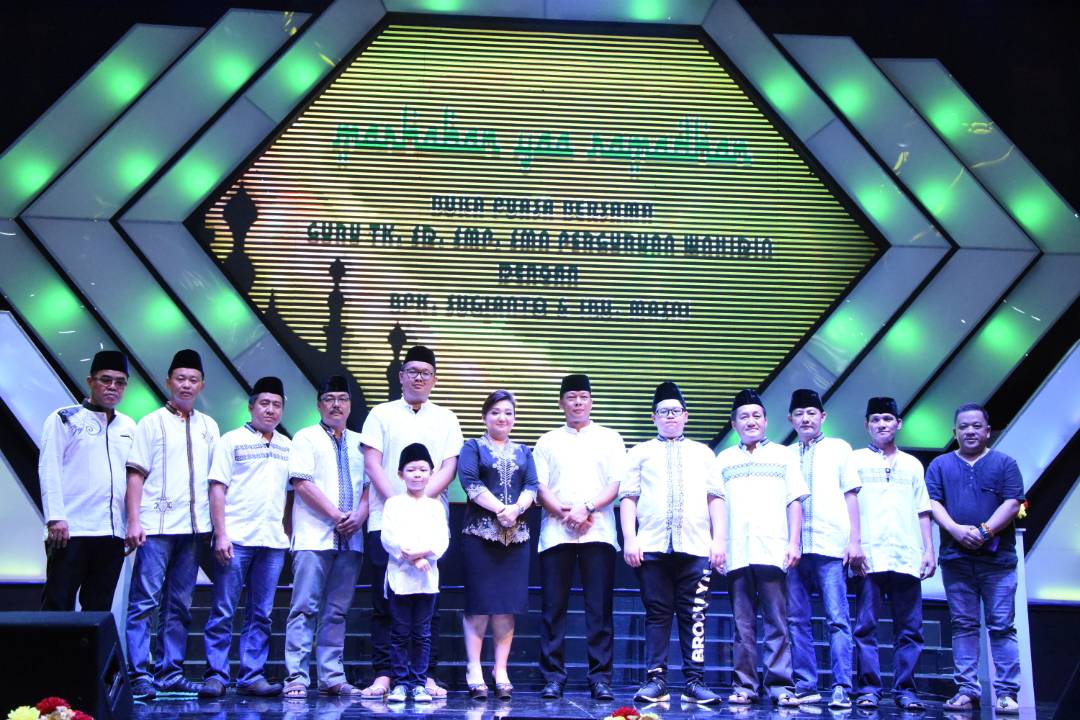 Alumni'93 YPW Buka Bersama Guru di IP Plaza