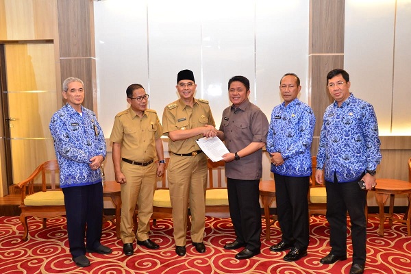 Cepat Tanggap, Gubernur Salurkan Puluhan Milyar Untuk Banjir Di Musi Rawas