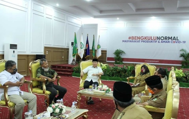Gebrakan Gubernur Rohidin Untuk Kemudahan Nelayan Bengkulu, Perizinan Kolektif dan 