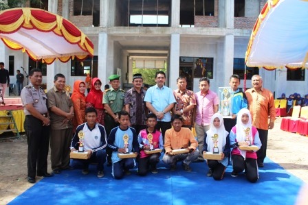 Wabup Khairizal Hadiri Perayaan HUT I, SMK Har Kausyar 