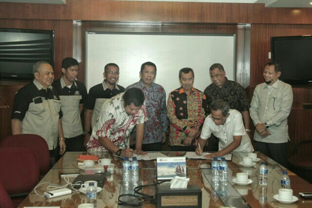 Bupati Siak Saksikan Penandatangan Antara PT Samudra Siak Dengan PT Bosowa Bandar Indonesia