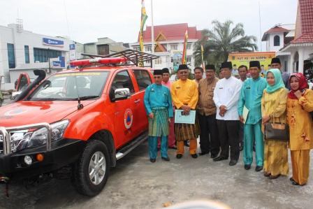 Pemkab Rohil Terima 3 Unit Kendaraan Operasional Dari BNPB RI