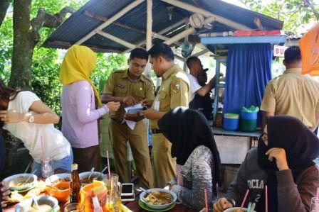 BKD Pekanbaru Sidak Kedisiplinan ASN di Kedai Kopi