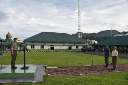 Pimpin Upacara Bendera, Kasrem 023/KS Minta Panitia Penerimaan Taruna/Taruni Transparan