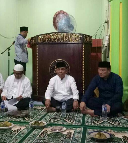 Hadiri Safari Ramadahan di Kuansing, Bupati Harris Berikan Bantuan ke Masjid  Tarikul Zannah Rp 5 ju