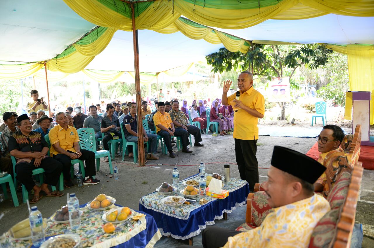 Pasangan Nomor Empat Janjikan Rp1 Triliun untuk Kembangkan BUMDes