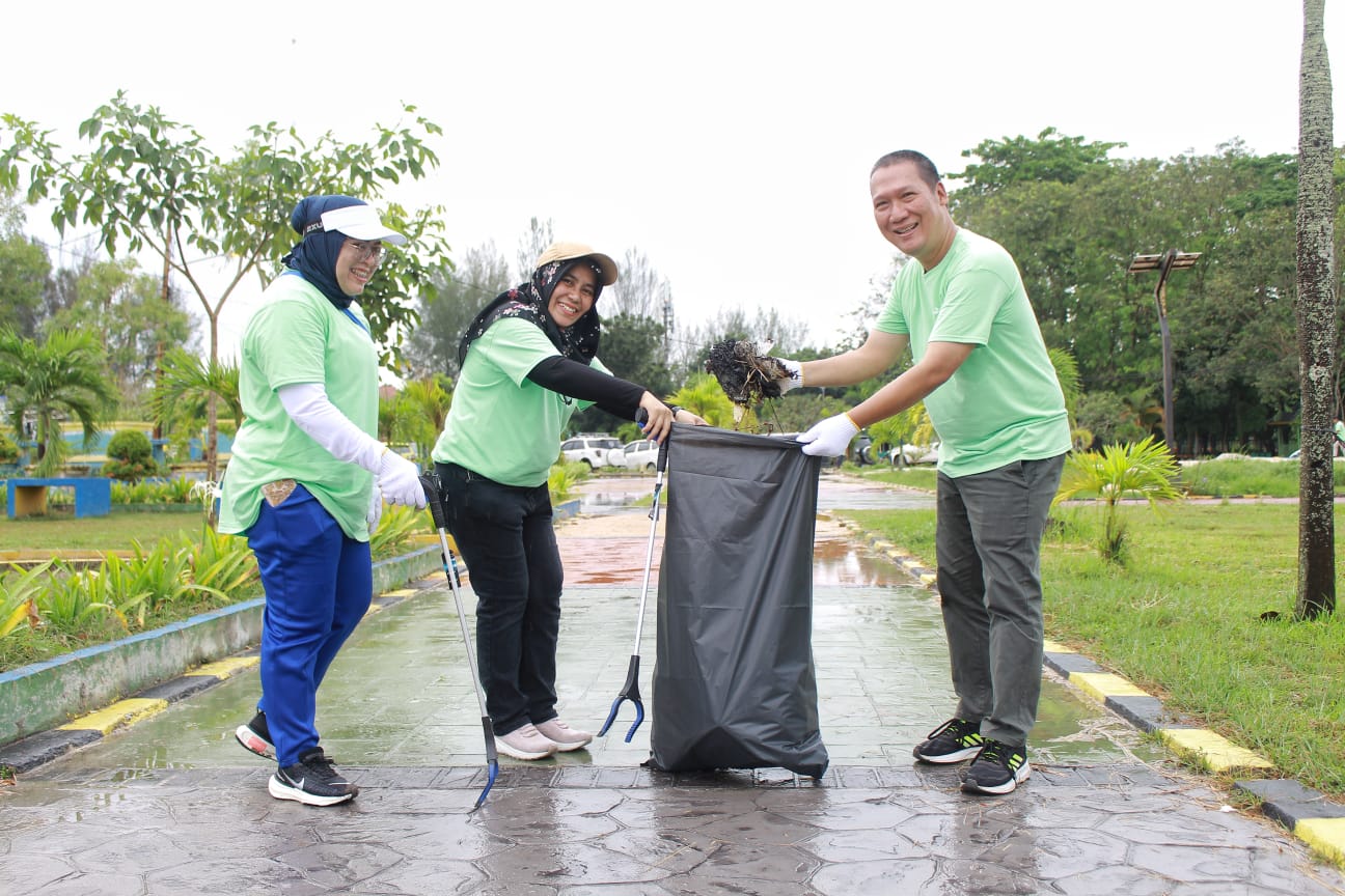 PHR Edukasi Pelajar dan Gelar Aksi Kolaboratif Berantas Sampah