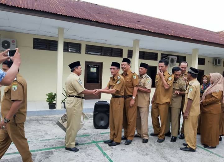 Kominfotikprov Gelar Apel Pagi Sekaligus Pelepasan Kasi PLIBHM