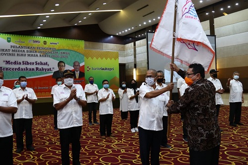 Resmi Dilantik, SMSI Riau Siap Bermitra dengan Pemerintah 