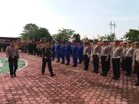 Upacara HUT Bhayangkara Ke-73 Polres Rohil Berlangsung Khitmat