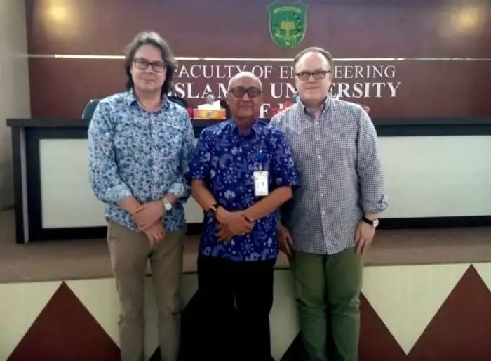 Teknik UIR Taja Seminar Nasional Bright Future of Civil Engineering 2.0