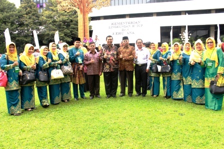Pekanbaru Peraih Sekolah Adiwiyata Nasional Terbanyak se-Riau