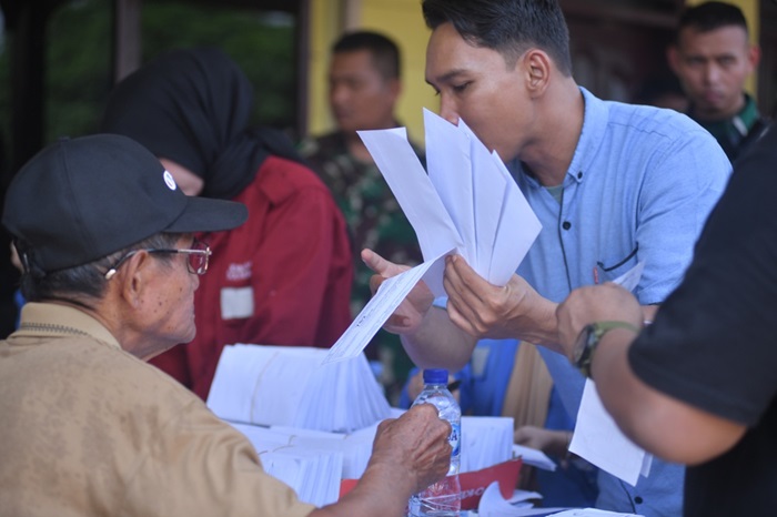 PT. PHR Melalui PT Elnusa,Tbk Bayarkan Kompensasi Survei Seismik Kepada Warga Bangko Pusako