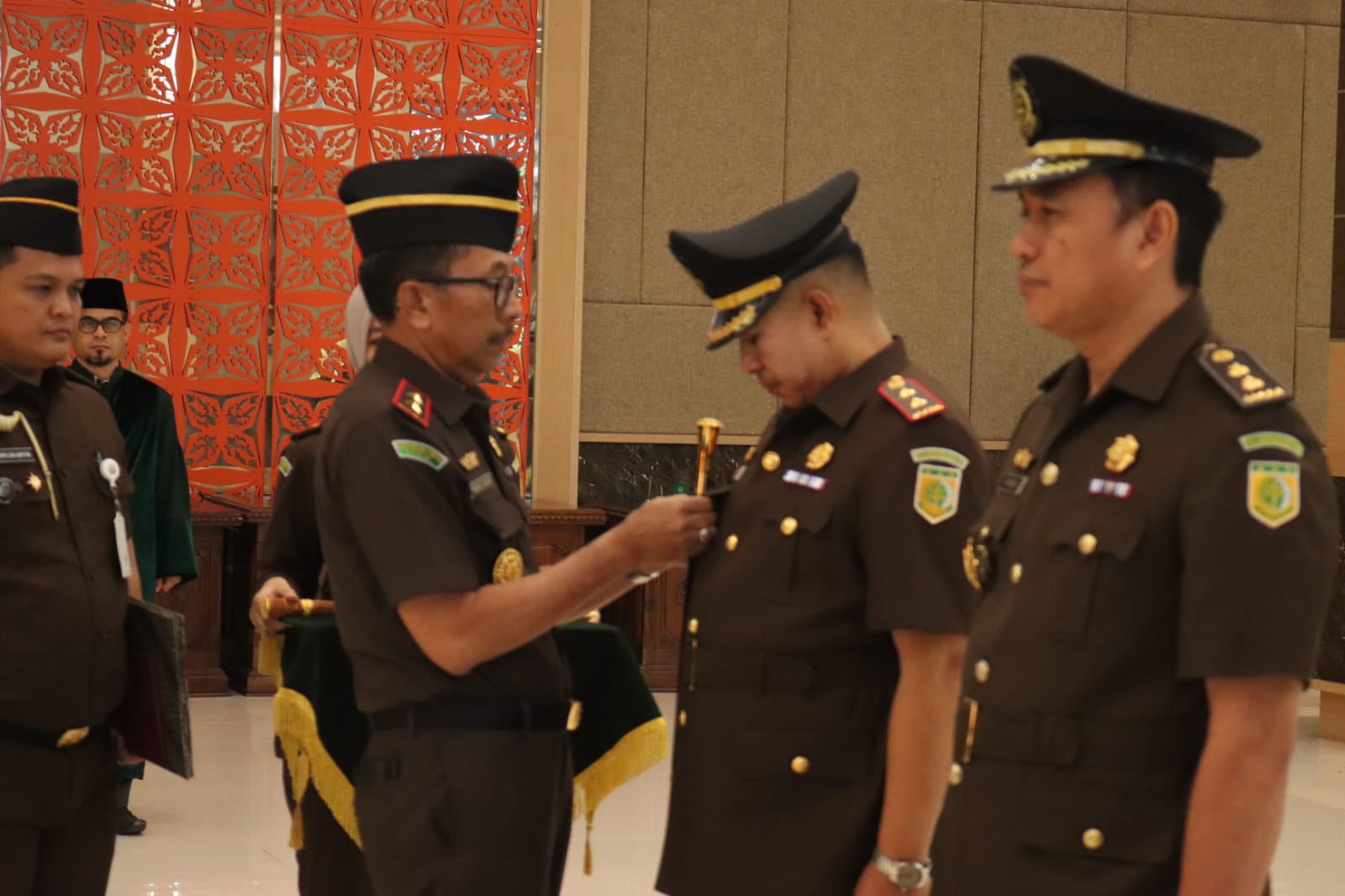 Kajati Riau Lantik Azrijal Sebagai Kajari Pelalawan