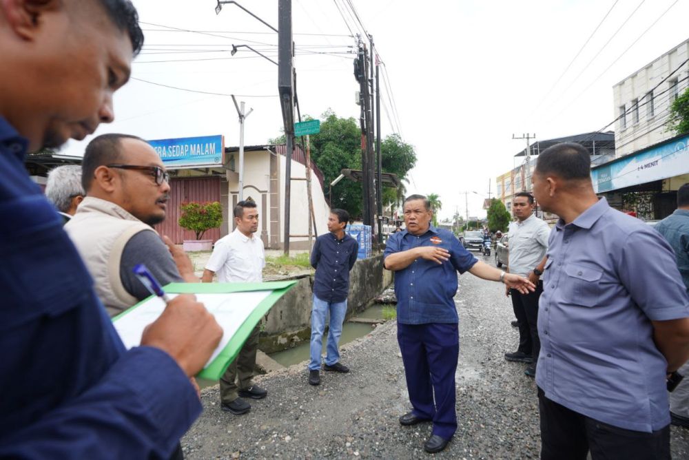 Warga Pekanbaru Ucapkan Terima Kasih kepada Pj Gubernur Riau atas Perbaikan 17 Ruas Jalan