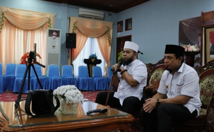 Live Streaming Bersama Pemred Merdeka.com Walikota Helmi Beberkan Penanganan Covid â€“ 19 di Kota Be