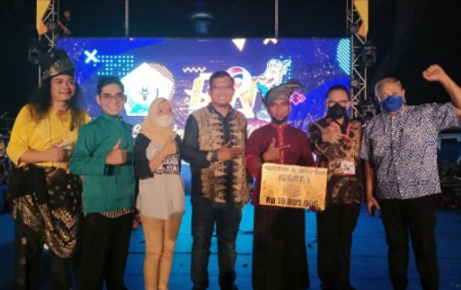 Riau Boyong Juara Sayembara Puisi Multimedia Tingkat Nasional, Gubri Beri Apresiasi