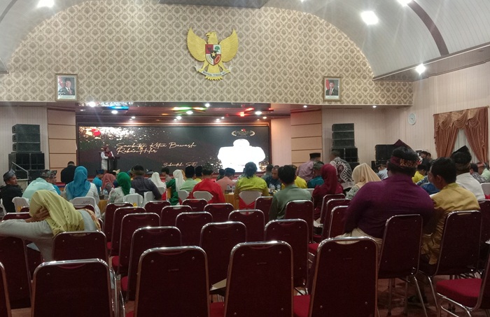 Bawaslu Rohil Berikan Penghargaan Kepada Pihak Pendukung Fungsi Pengawasan