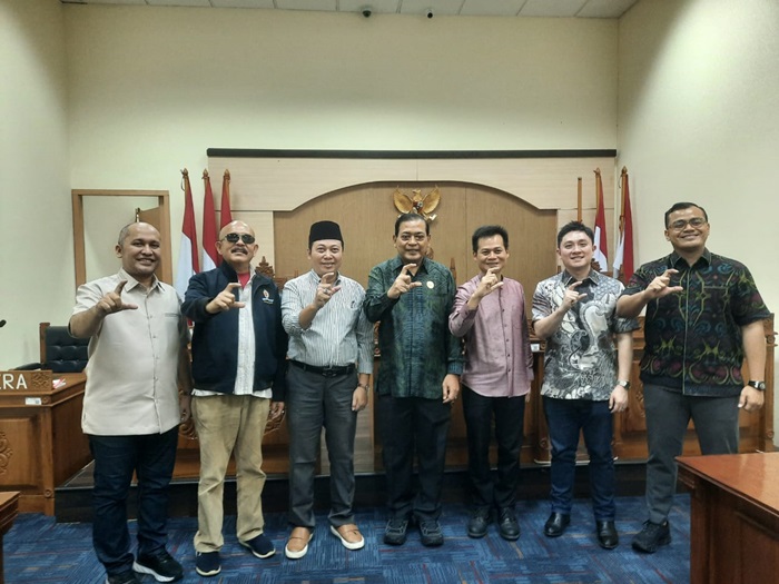 Kompolnas dan Ketua KI Pusat Sepakat Dorong Kepolisian Kelola Informasi di PPID 