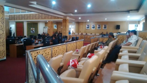 Minim Dihadiri Pejabat, Wakil Bupati Pelalawan Meradang