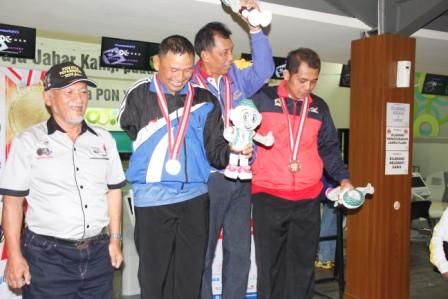  Riau Tambah Emas di Cabor Tenpin Boling Single TPB 10