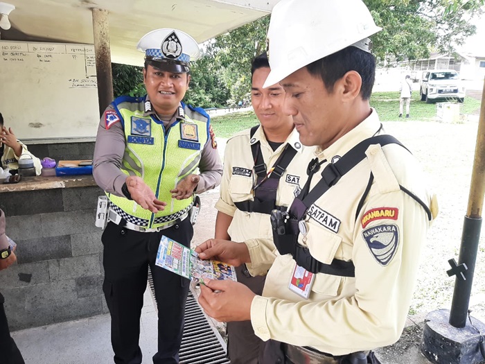 Subdit GAKKUM Ditlantas Polda Riau Patroli Sekaligus Cooling System Sukseskan Pemilu 2024