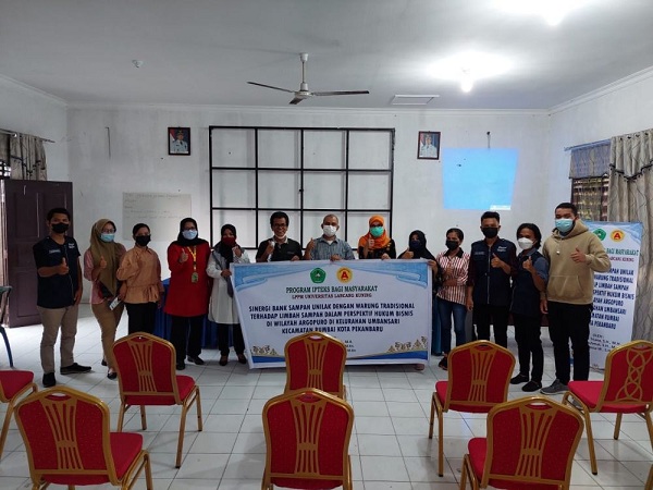 Melalui Program Bank Sampah, Dosen Unilak Bantu Warga Pekanbaru