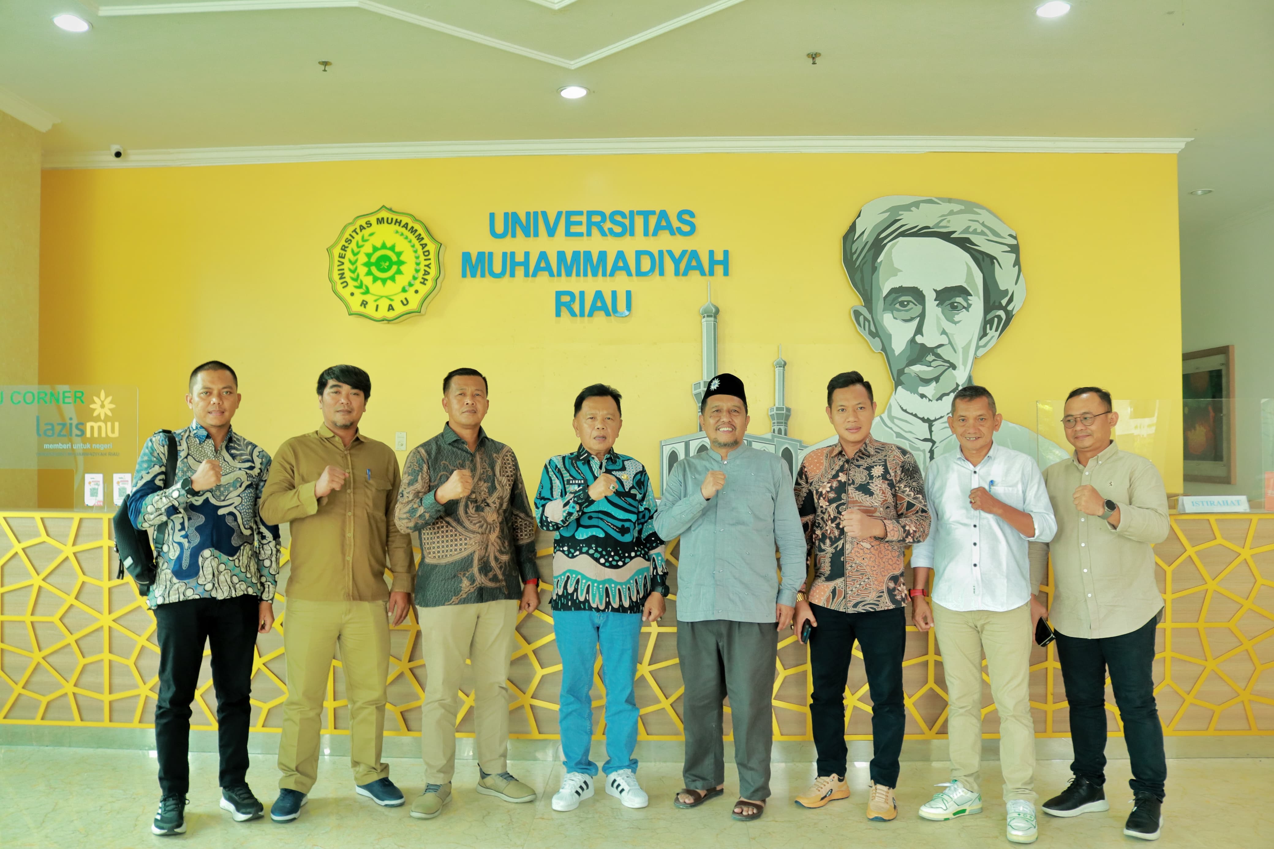 Plt Bupati Asmar Audiensi Bersama Rektor UMRI