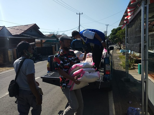 LMP Bengkulu Salurkan Bantuan Beras Tahap Kedua Kepada Warga Kota Terdampak Covid-19
