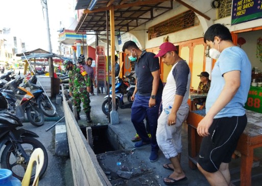 Kamis Bersih, Lurah Bagan Kota Lakukan Goro Ditiga RT