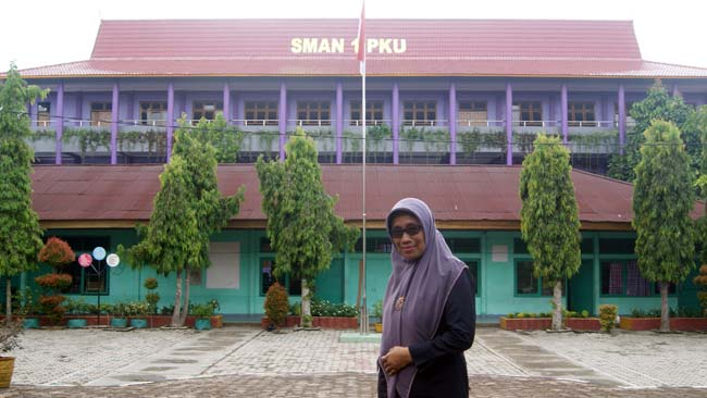 Hanya di Pekanbaru, Sekolah Non Kejuruan Buat PKL Dengan Biaya Rp 850 Ribu Per Siswa