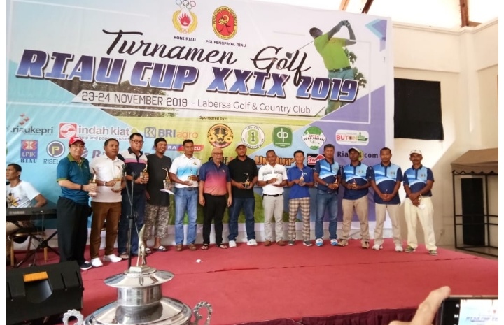 Golf Binaan Lanud Rsn Juara III Turnamen Golf Riau Cup 2019