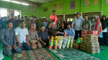 PWI Rohil Salurkan Bantuan Sembako di Dua Panti Asuhan