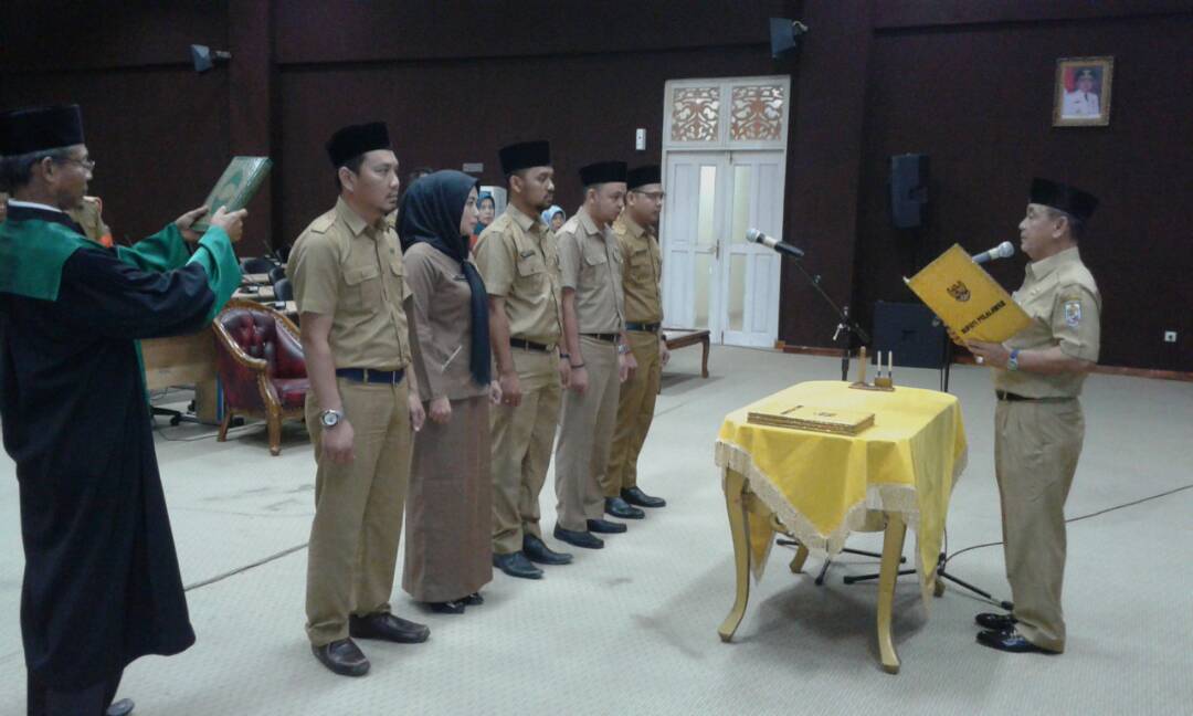 Bupati H.M.Harris Lantik Lima Fungsional Auditor (JFA) Inspektorat.