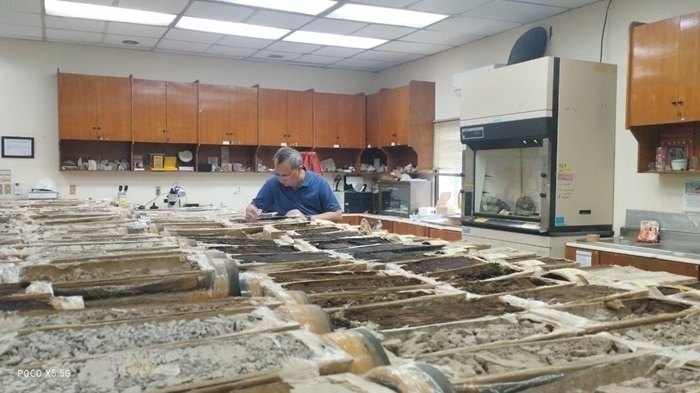 Lewat Core Sample, Produksi Terjaga Lingkungan Terlindungi