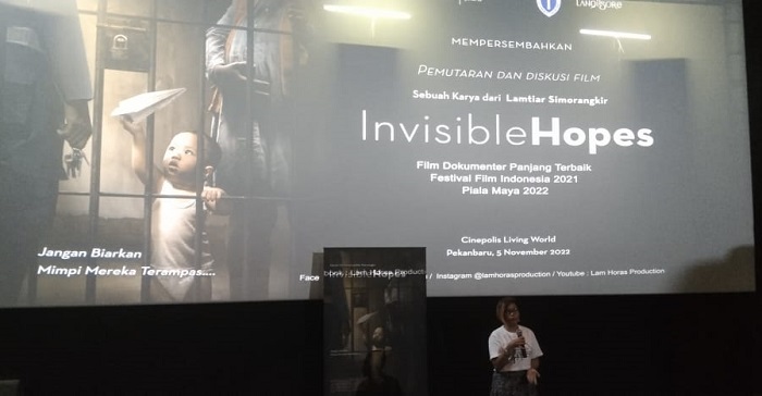 Sutradara Film Invisible Hopes Ajak Warga Pekanbaru Berbuat Untuk Anak-anak di Penjara