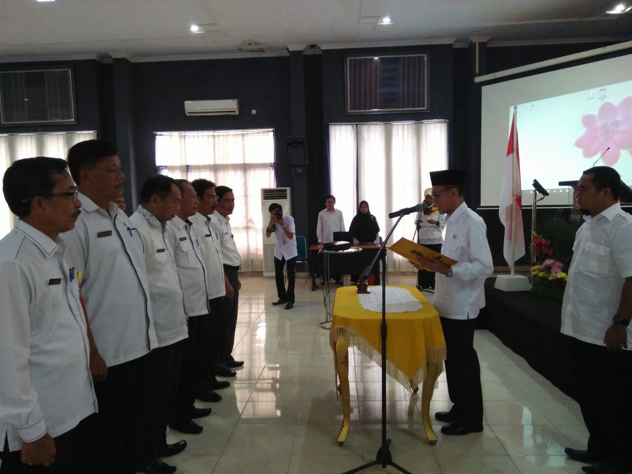 Wabup H.ZardewanÂ  : Rakor SiDa Hasilkan Percepatan Inovasi di Daerah Negeri Seiya Sekata. 