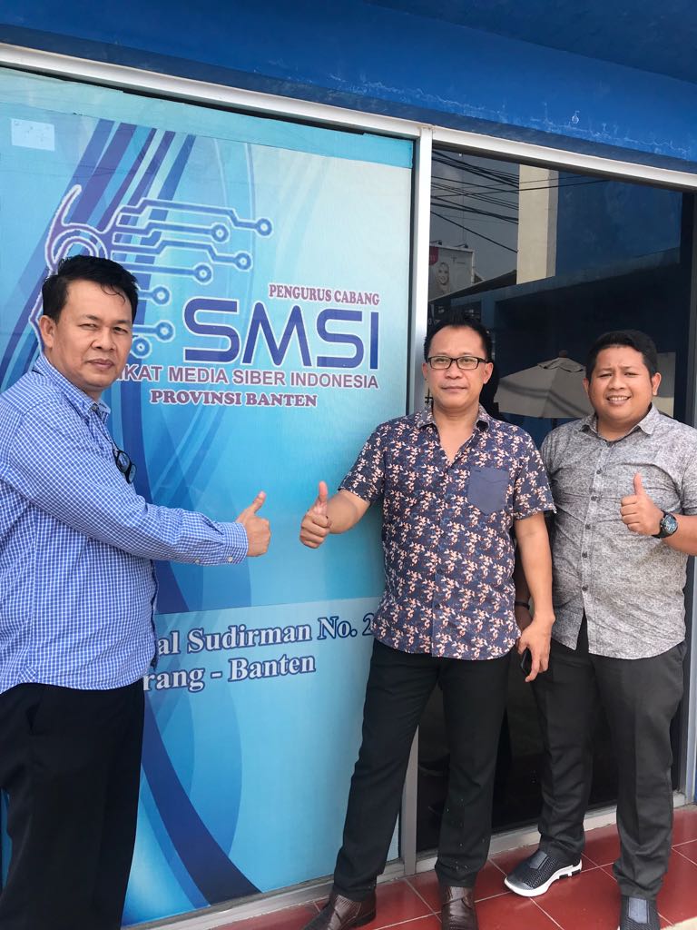 Ketum SMSI Pusat sosialisasi Server Bersama dan News room SMSI di Banten.